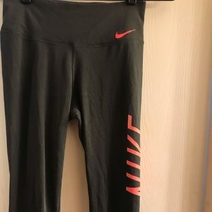Nike leggings